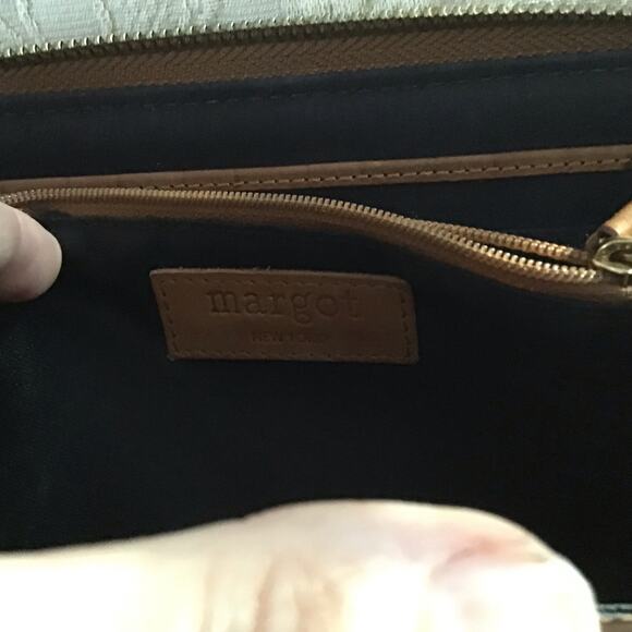 Margot NY Brown Leather Wristlet with lots of pockets